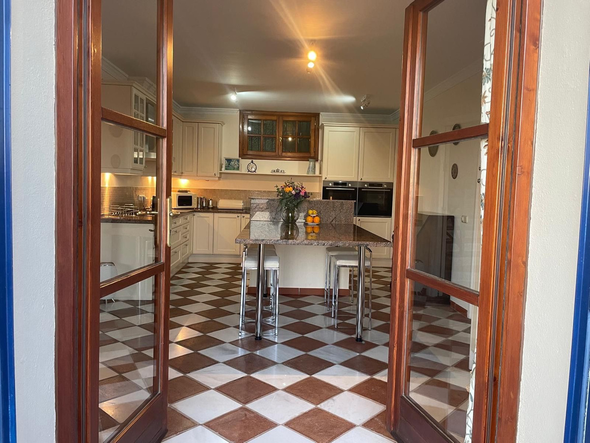 Villa con 7 camere con piscina a Malaga, Spagna – Foto 8