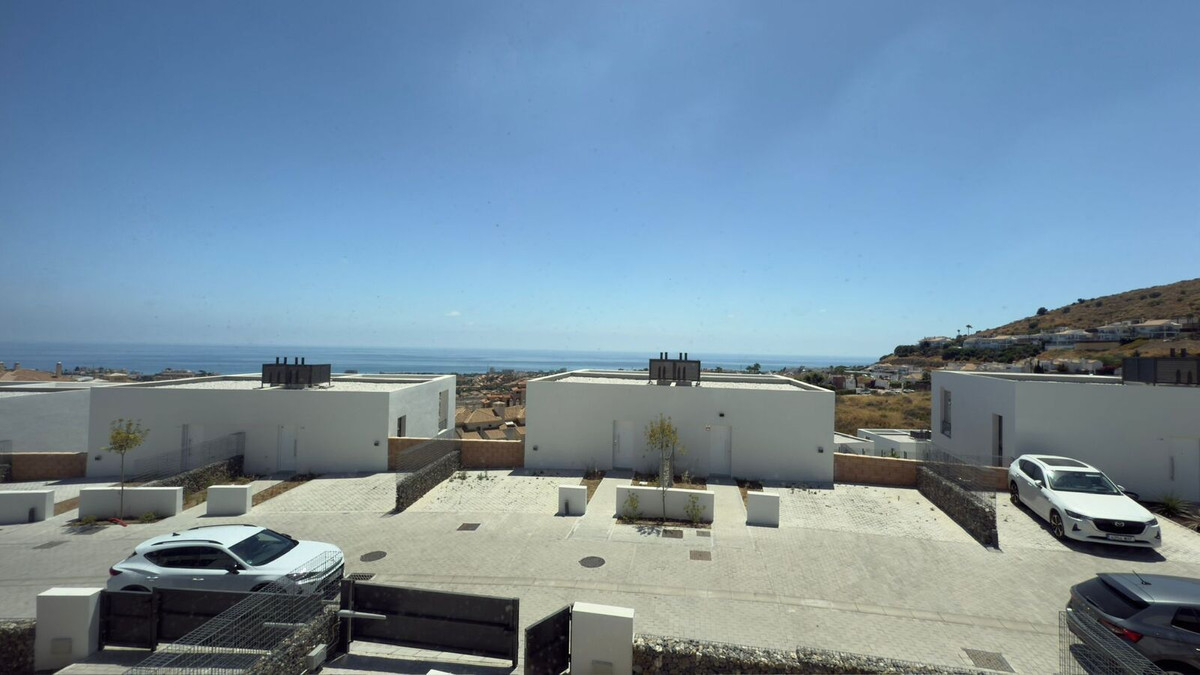 4 Bedroom Villa in Mijas - Photo 6