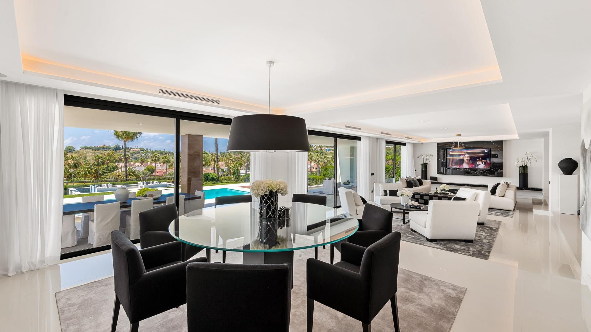 6 Bedroom Villa in Marbella - Foto 9