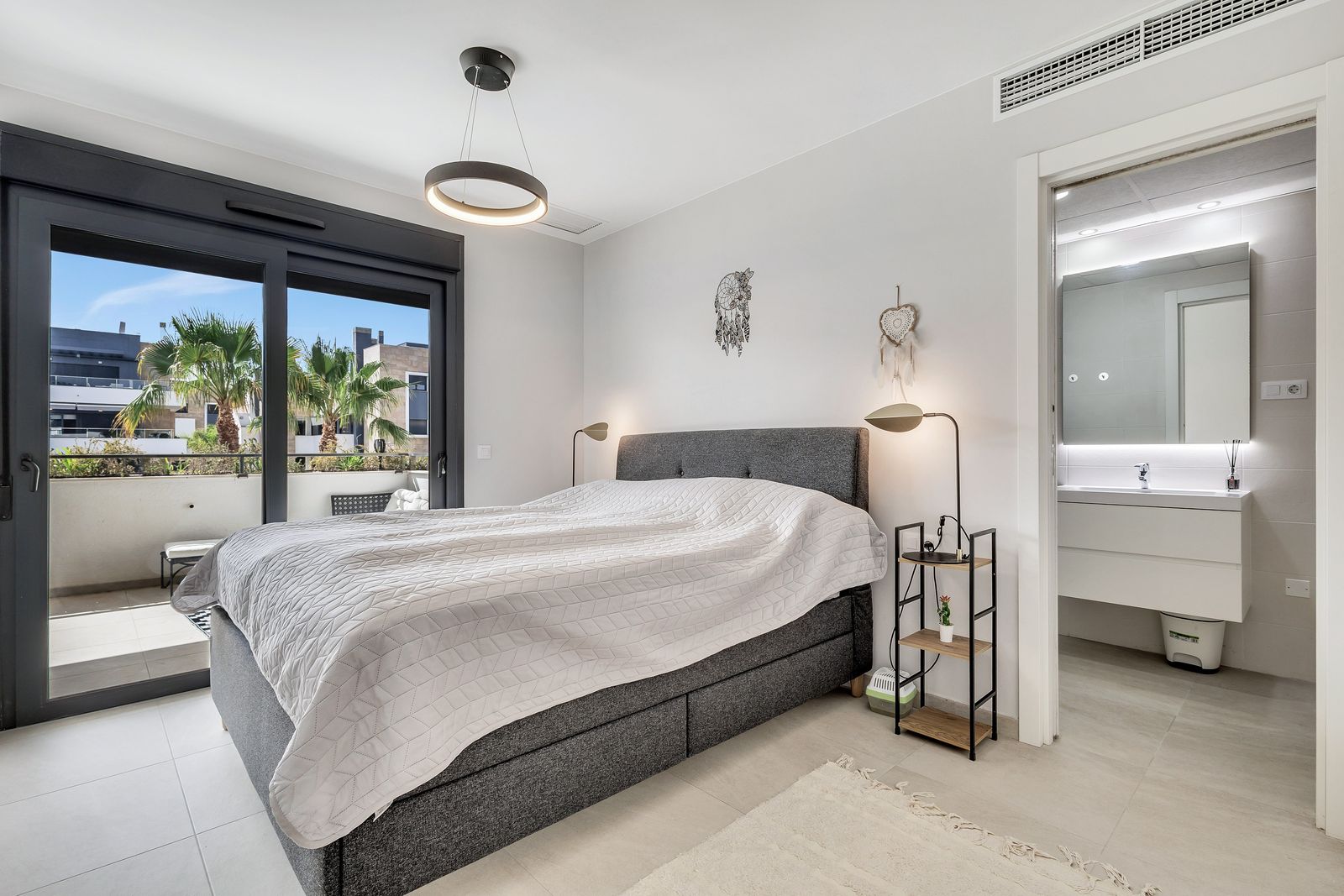 Apartamento com 3 quartos com piscina em Alicante, Espanha – Foto 18