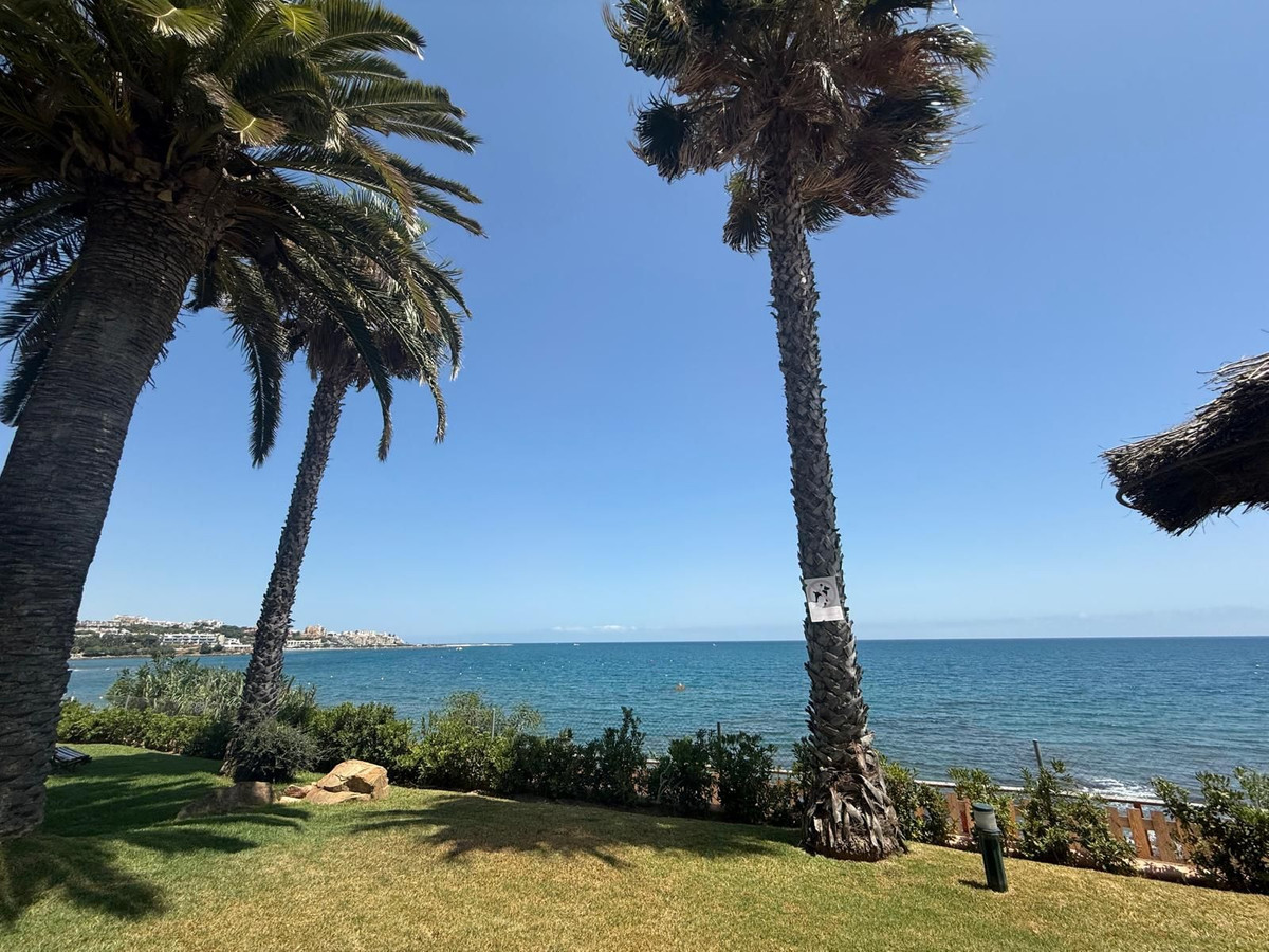 3 Bedroom Townhouse in Estepona - Фото 26