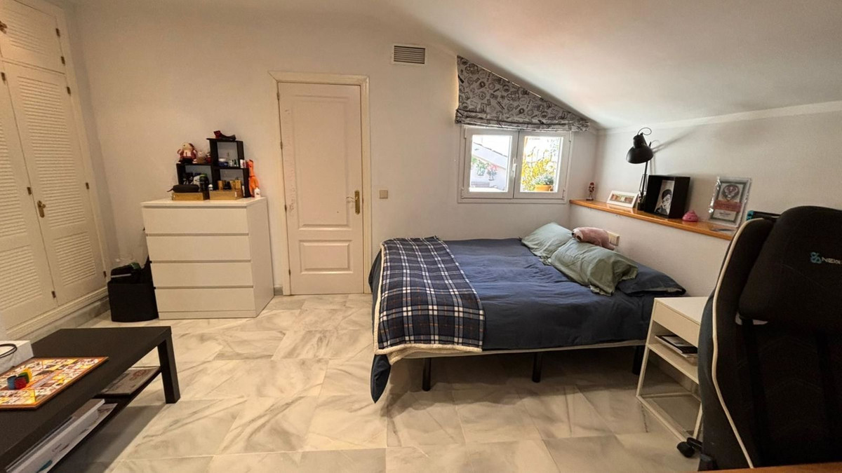 Apartamento com 4 quartos com vista mar em Málaga, Espanha – Foto 4