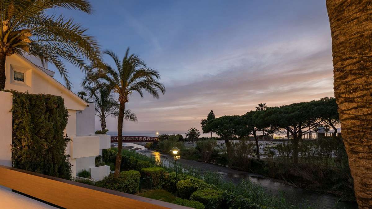 3 Bedroom Apartment in Marbella - Photo 31