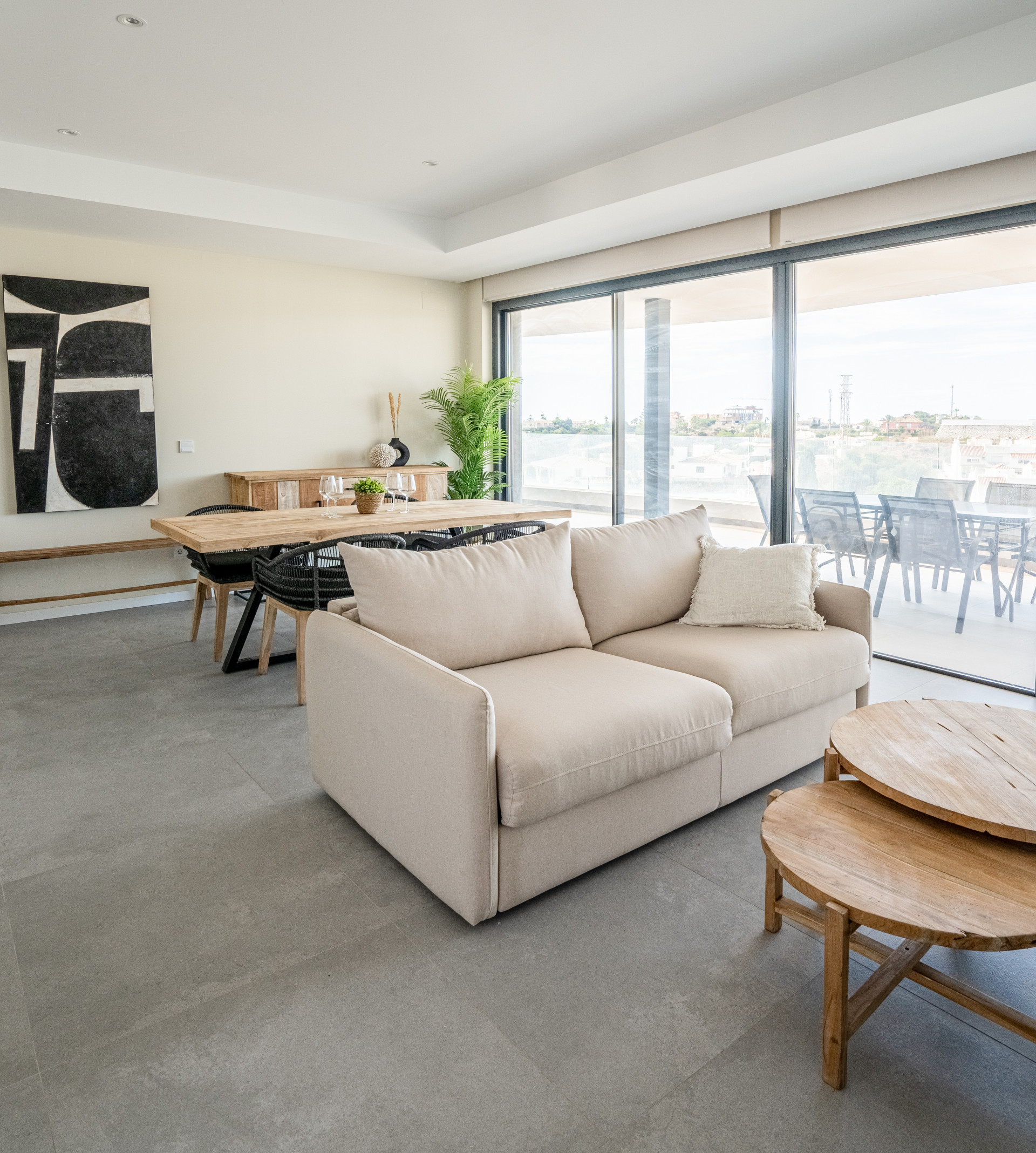 2 Bedroom Apartment in Fuengirola - Photo 17
