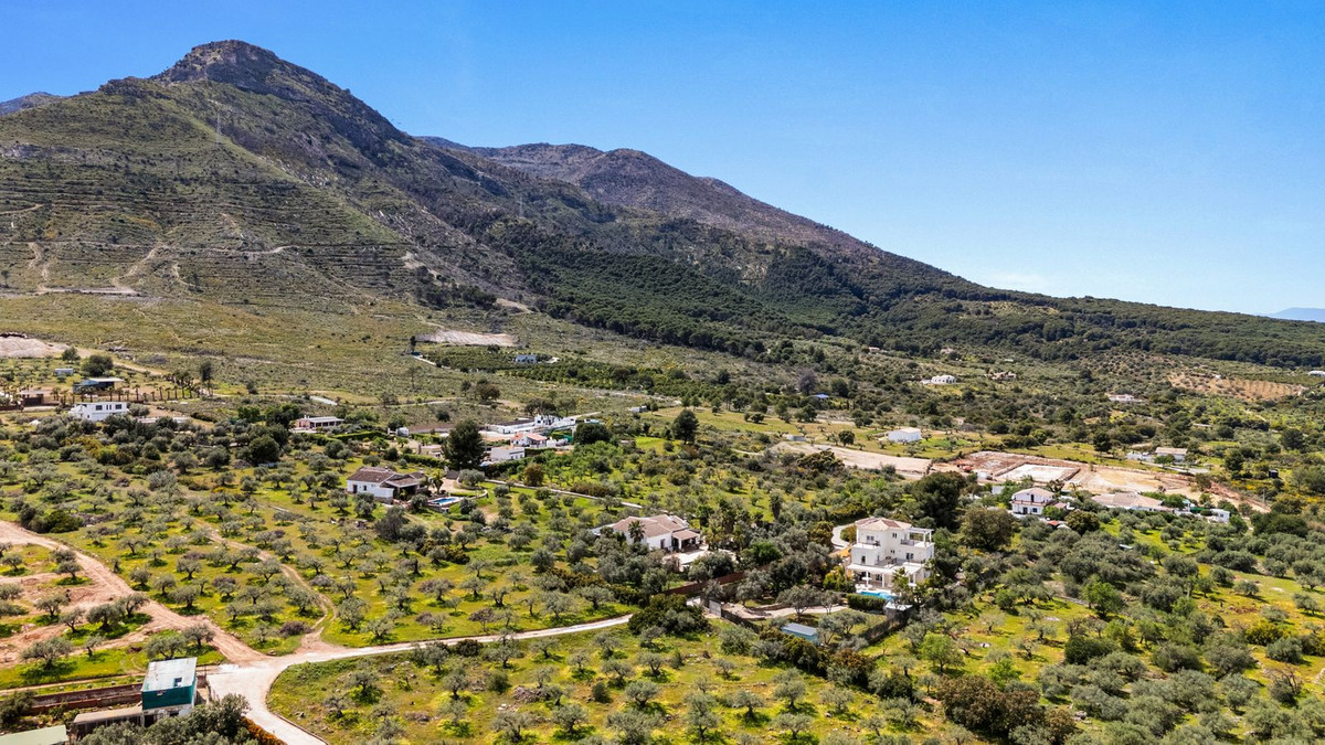 4 Bedroom Villa in Alhaurín el Grande - Фото 55