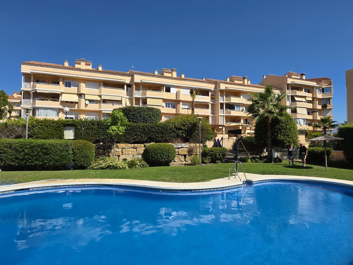 3 Bedroom Apartment in Estepona
