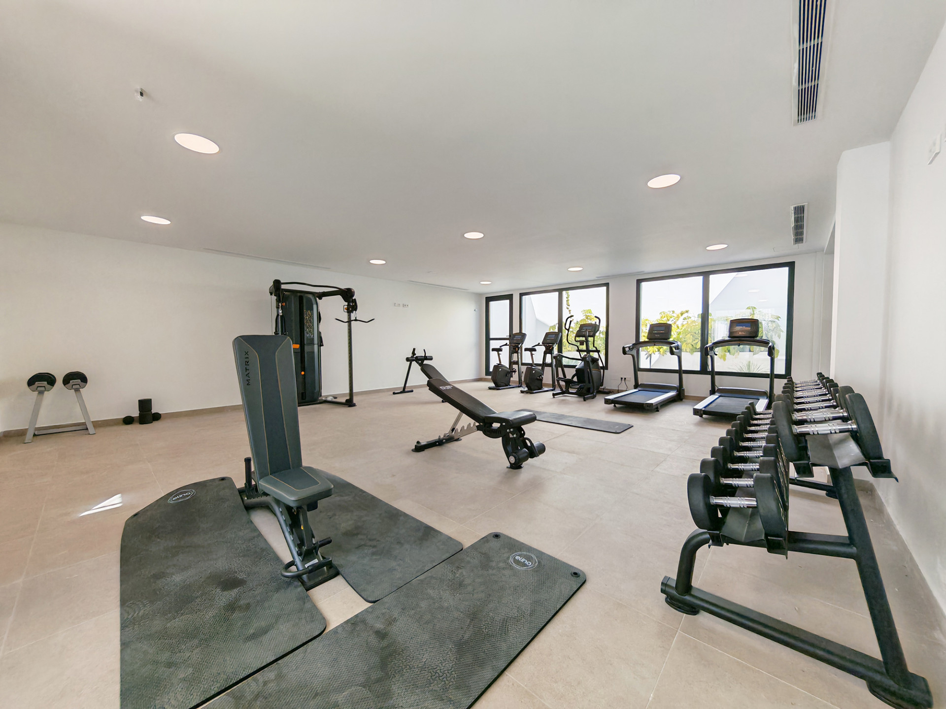2 Bedroom Apartment in Estepona - Photo 20