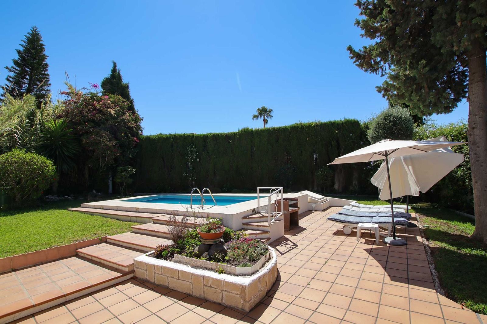 5 Bedroom Villa in San Pedro de Alcántara - Foto 2