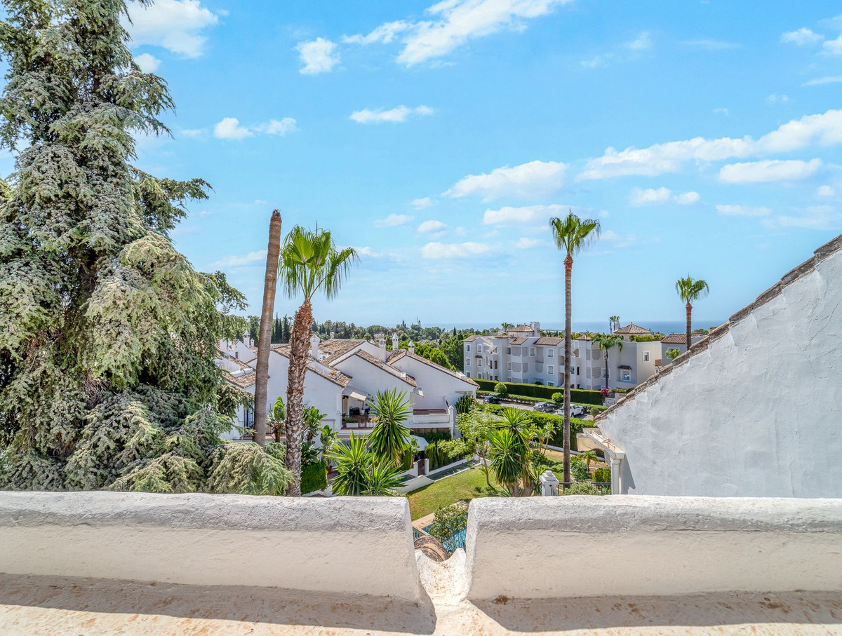 3 Bedroom Villa in Marbella - Photo 23
