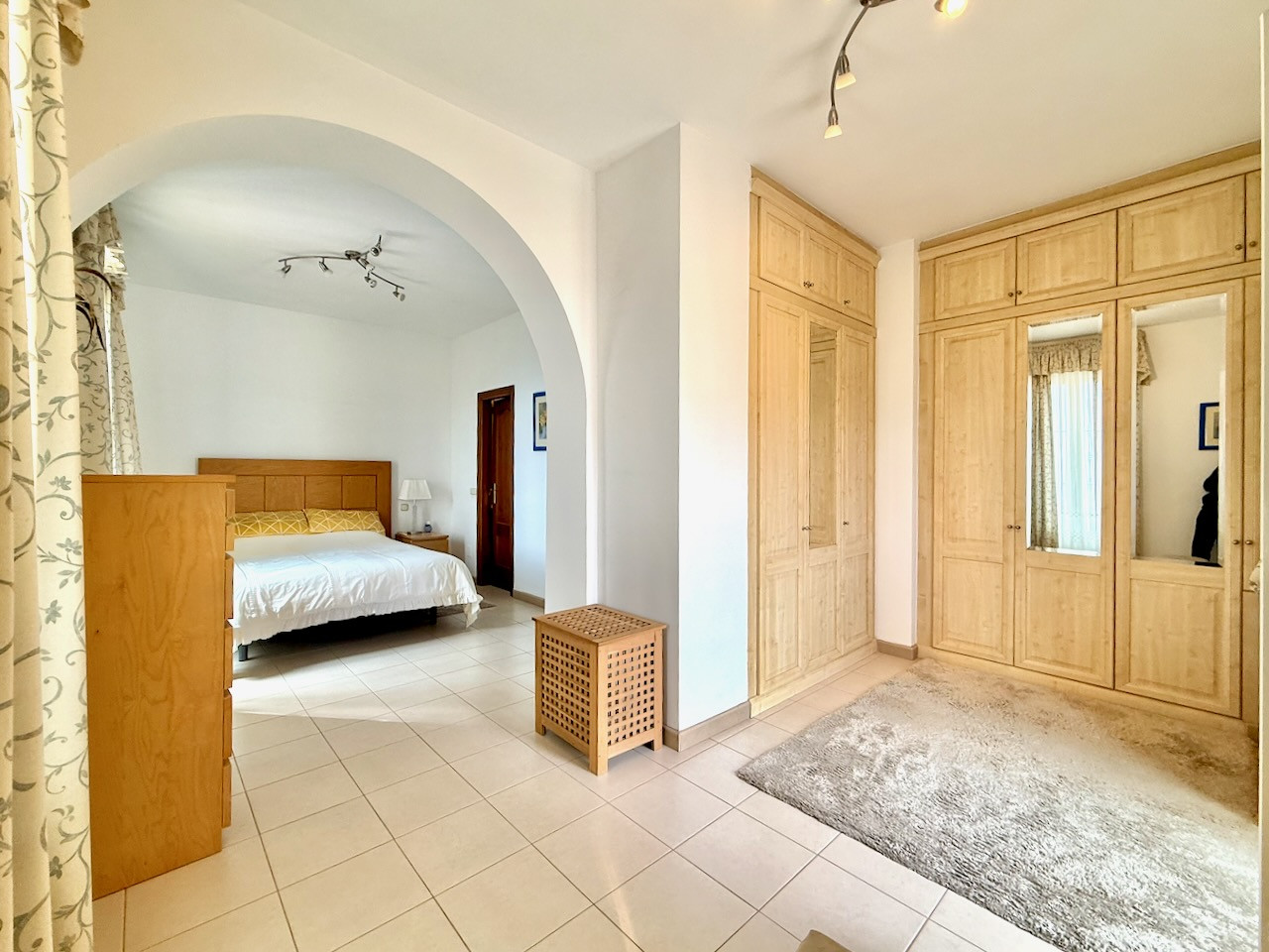 5 Bedroom Villa in La Duquesa - Photo 17