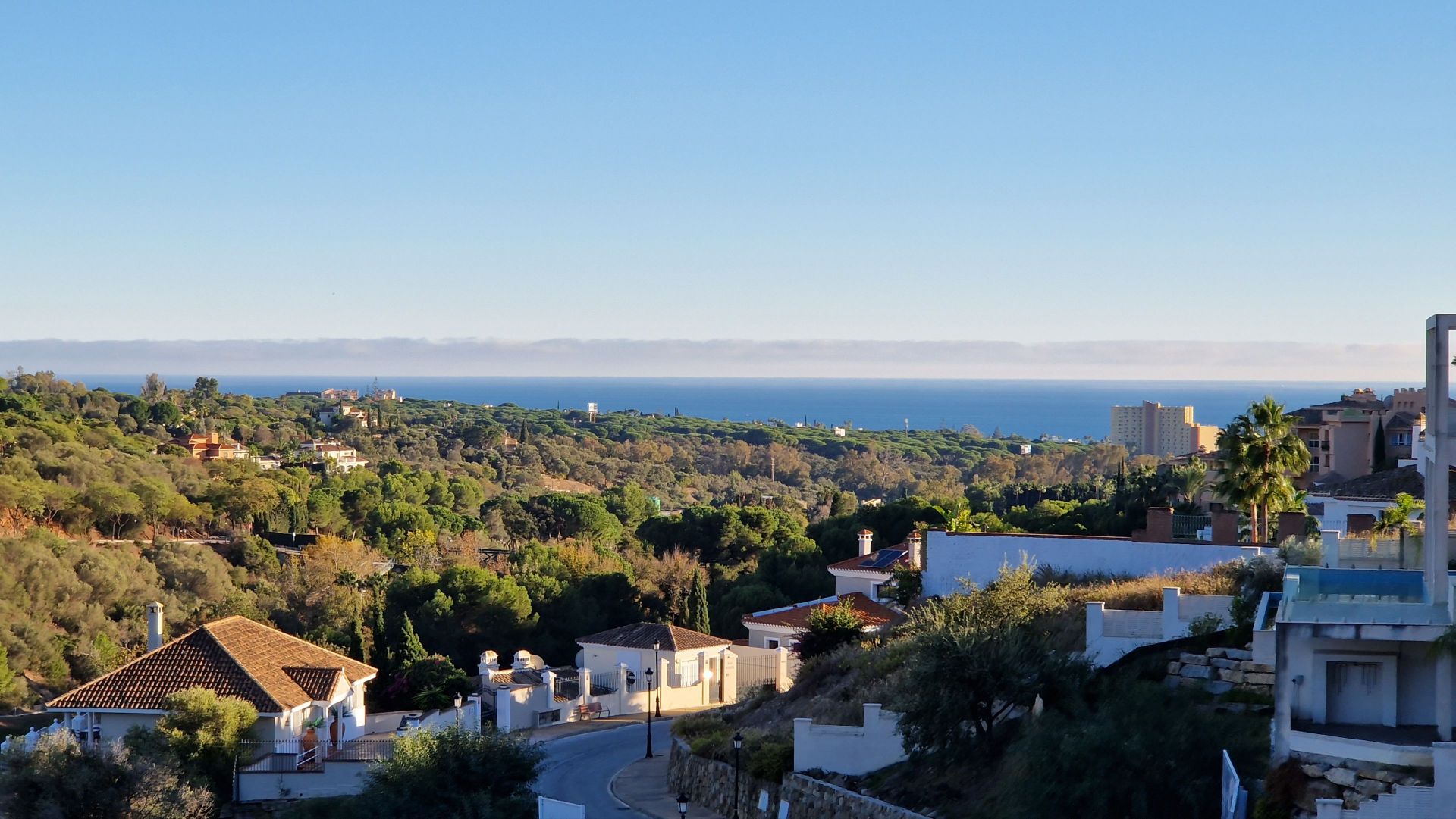 4 Bedroom Villa in Marbella - Photo 16