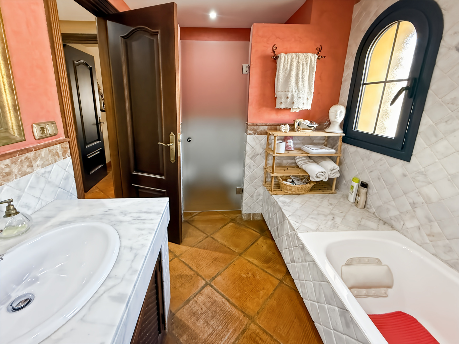 5 Bedroom Villa in Mijas - Photo 22