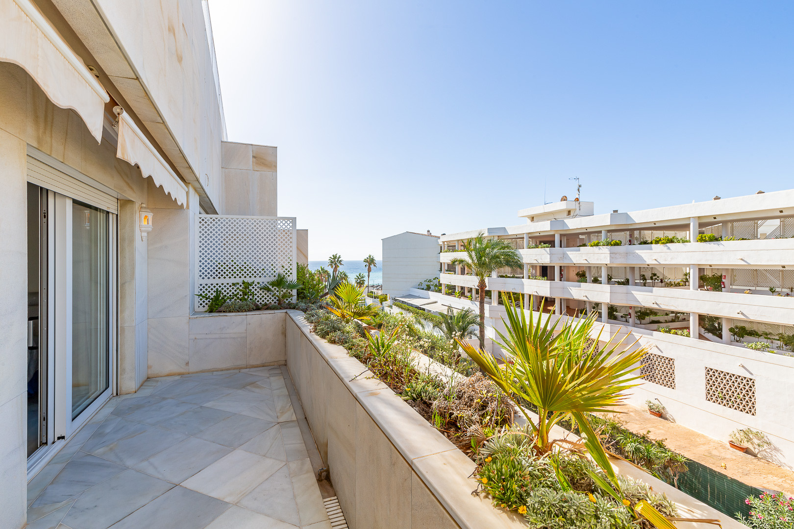 Appartamento con 3 camere vista mare a Malaga, Spagna – Foto 16