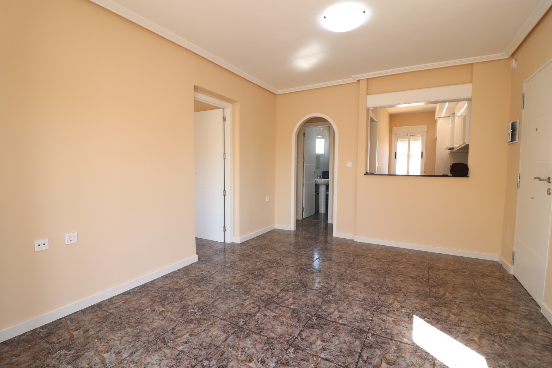 Apartamento com 2 quartos com piscina em Alicante, Espanha – Foto 3