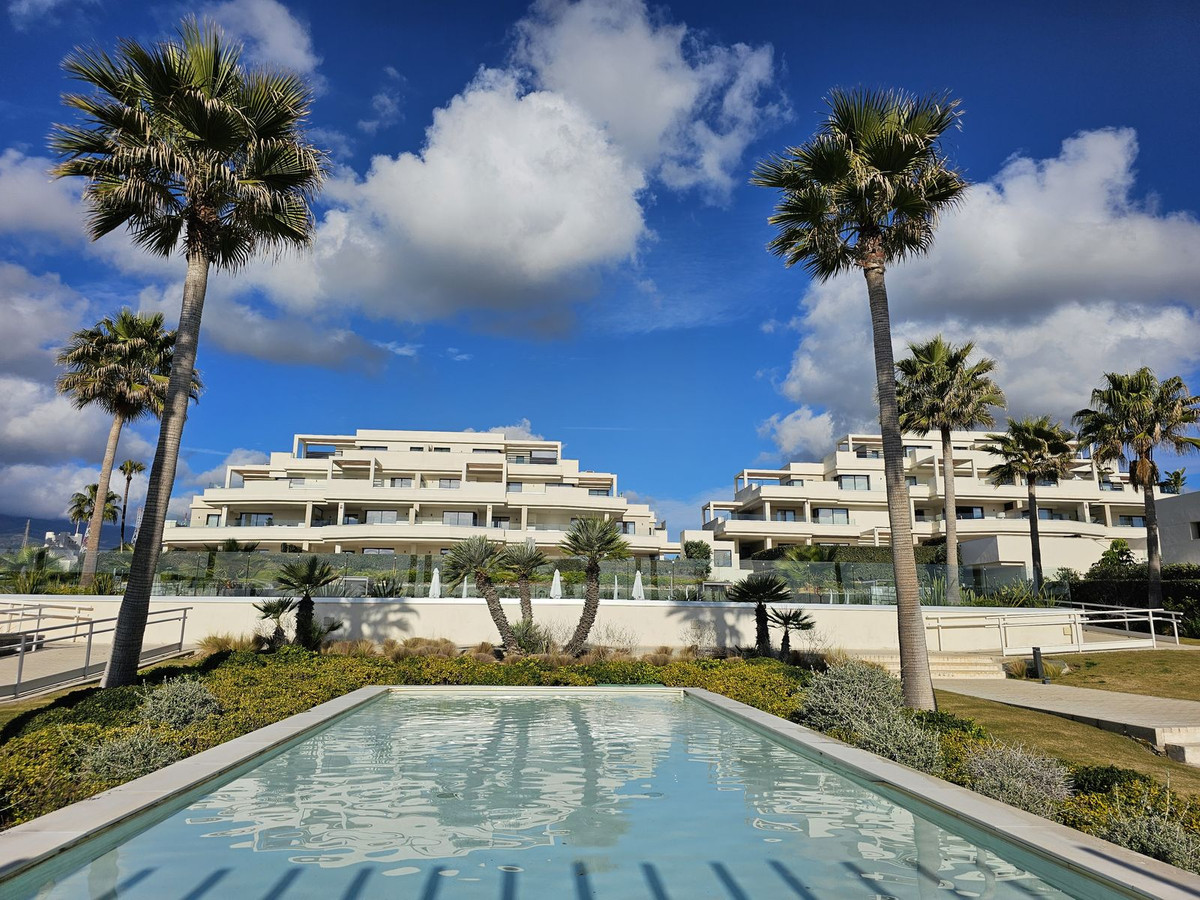 4 Bedroom Townhouse in Estepona - Photo 42