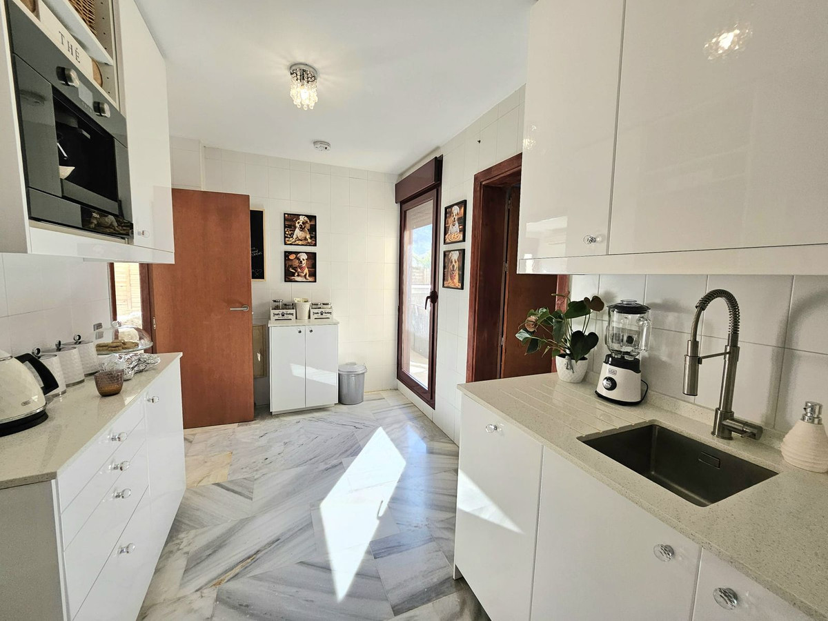 3 Bedroom Villa in Benahavís - Foto 6
