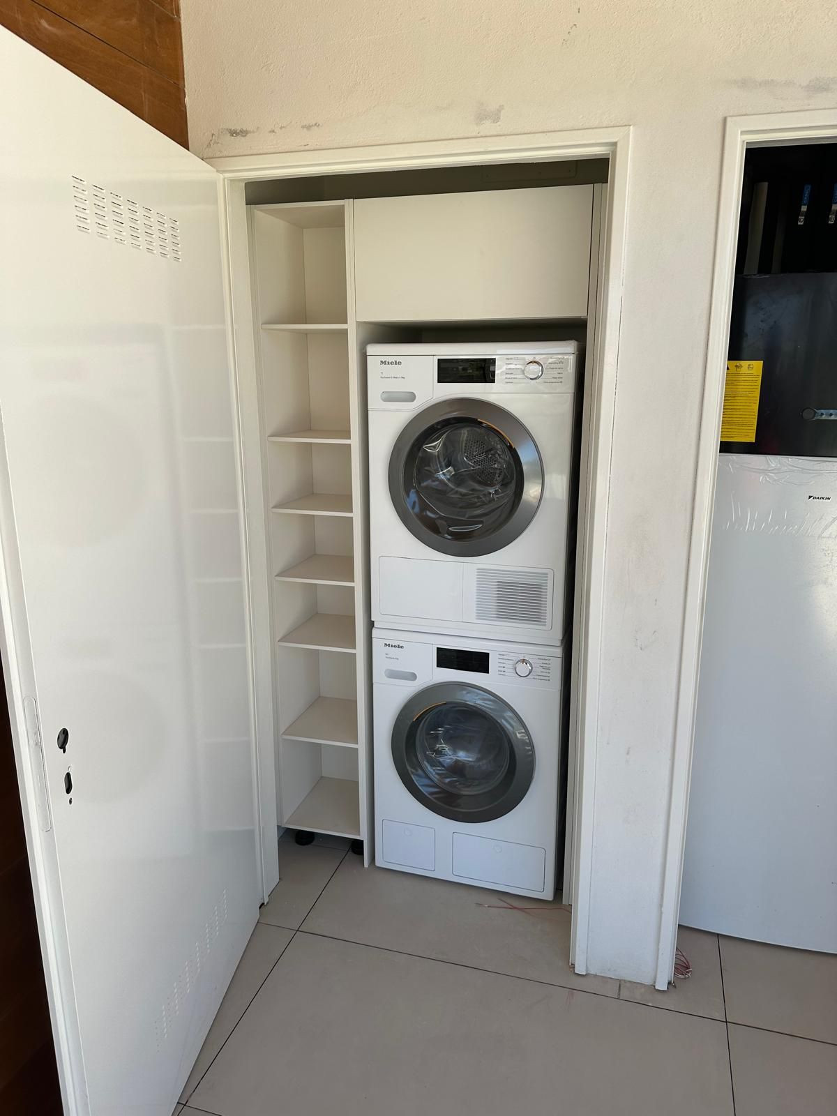 2 Bedroom Apartment in Marbella - Photo 11