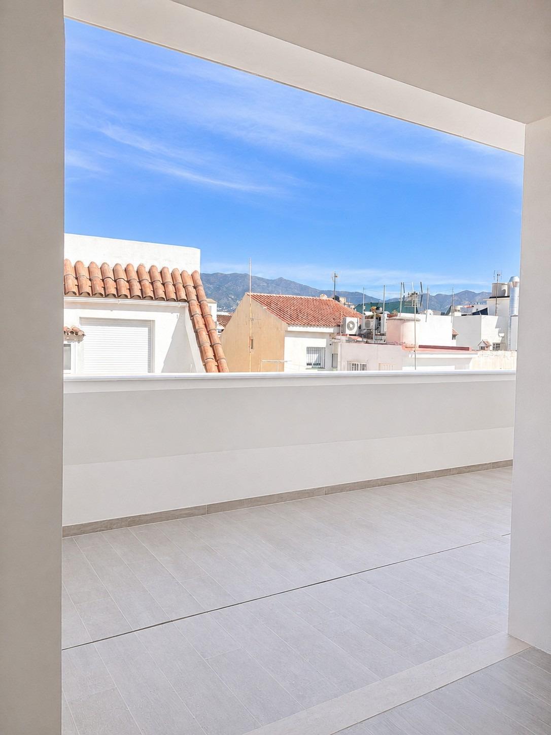 3 Bedroom Penthouse in Fuengirola - Photo 19