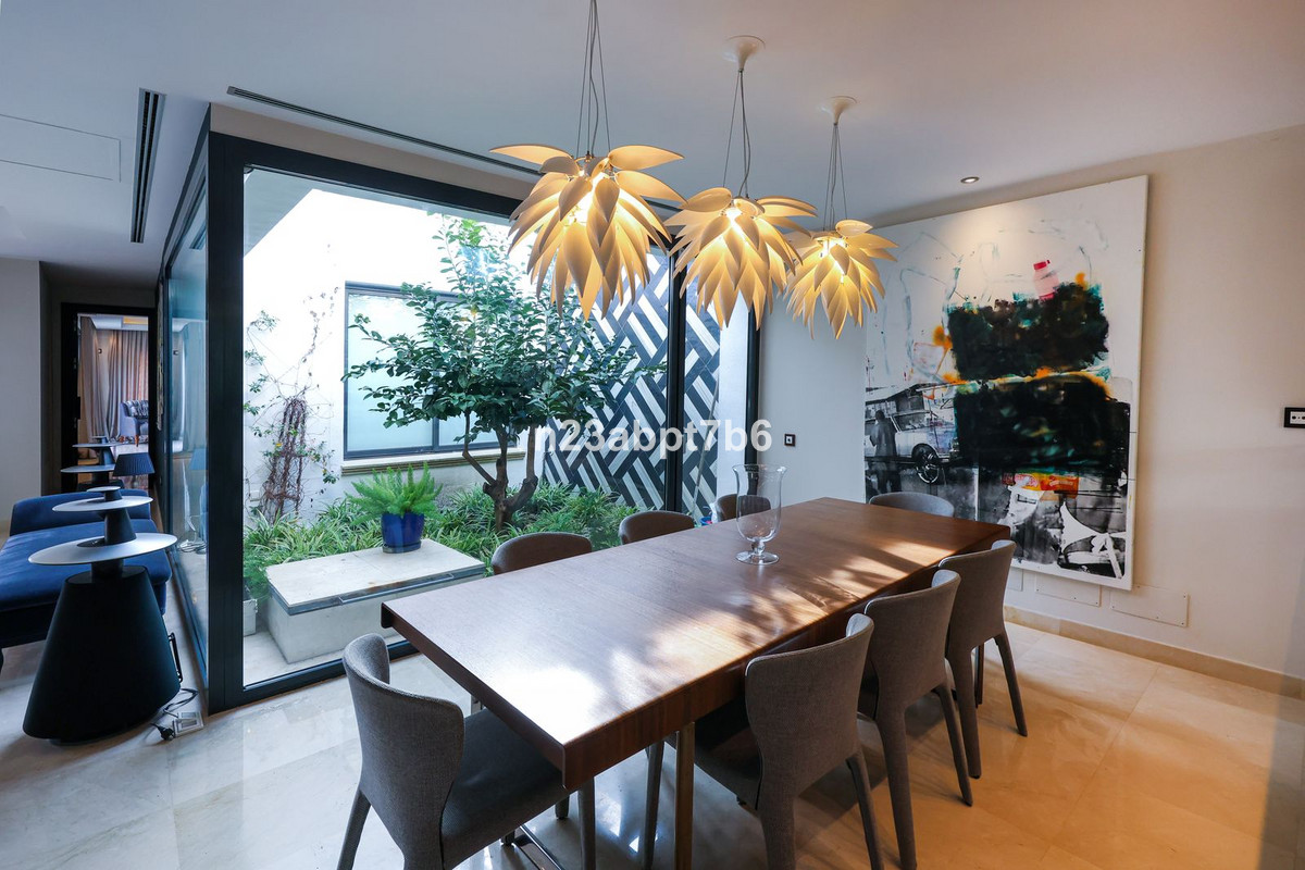 4 Bedroom Villa in Marbella - Foto 5