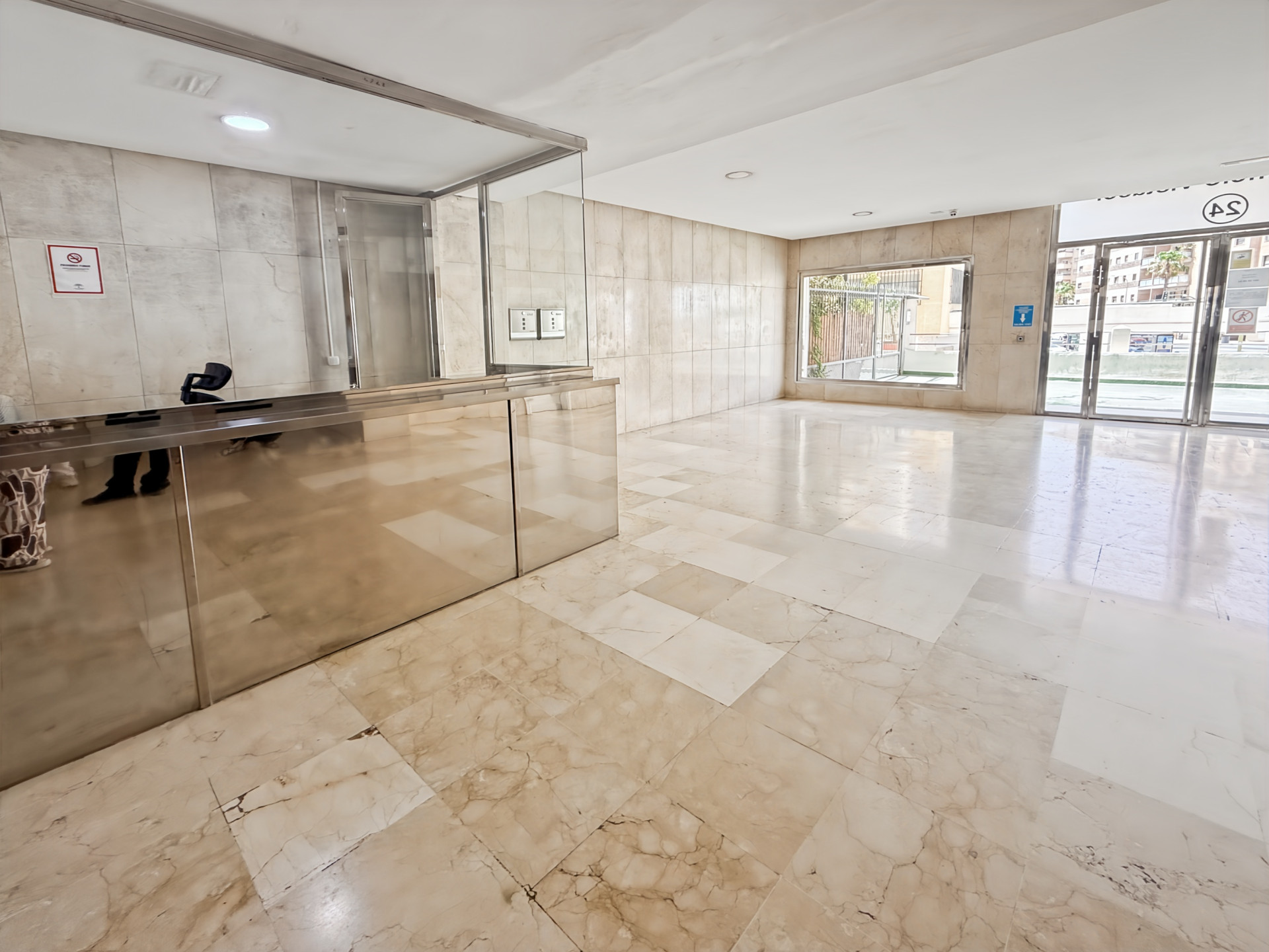 Apartment in Torremolinos - Photo 13
