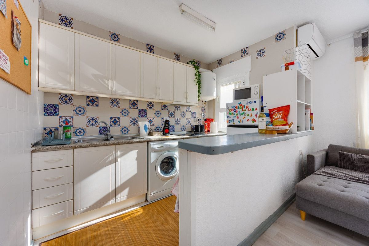 Chalet de 2 dormitorios en Murcia – Foto 8