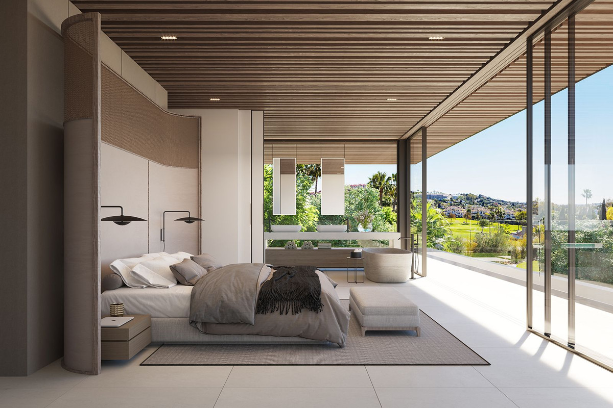 6 Bedroom Villa in Marbella - Photo 4