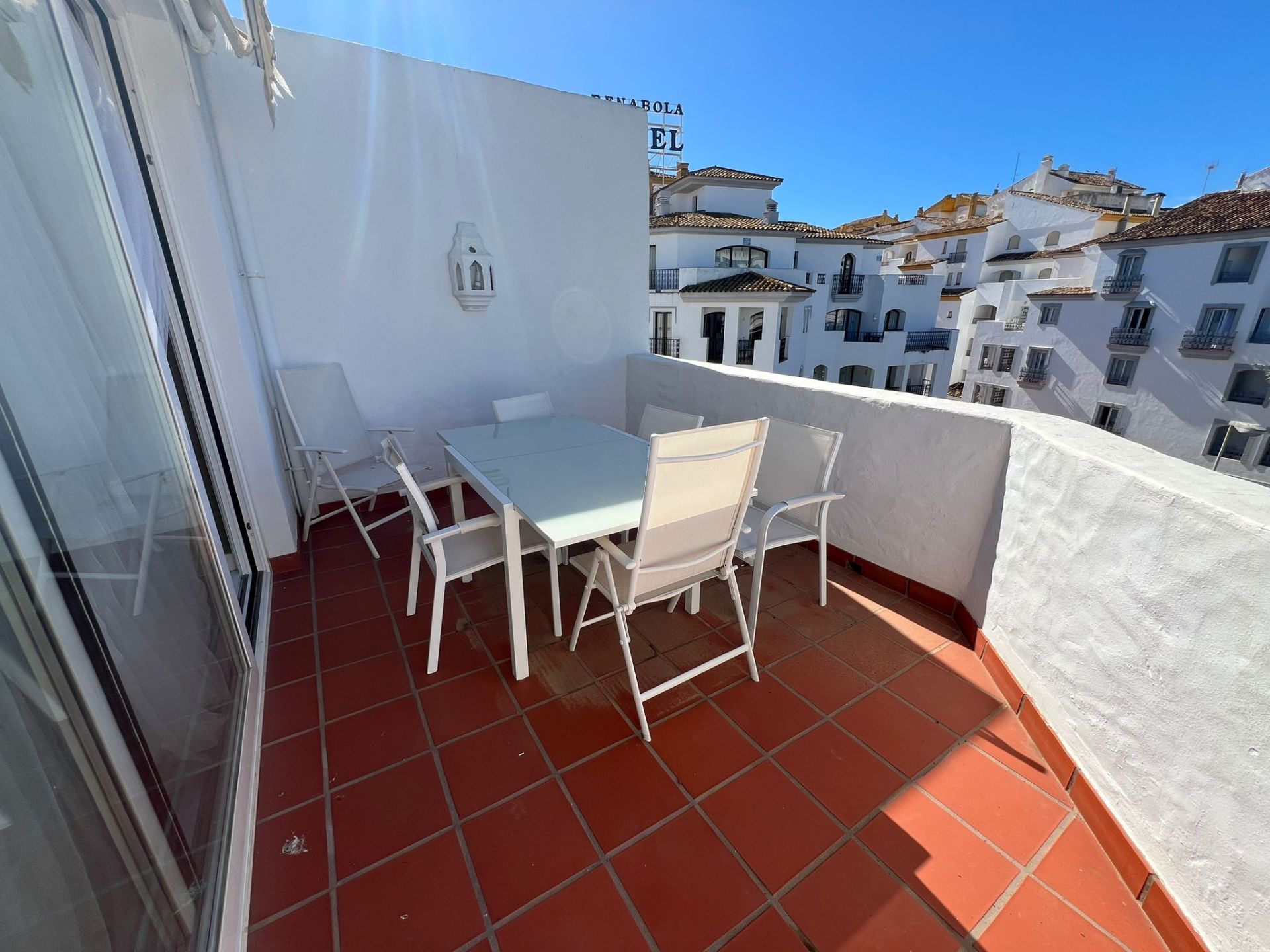 3 Bedroom Apartment in Marbella - Photo 7