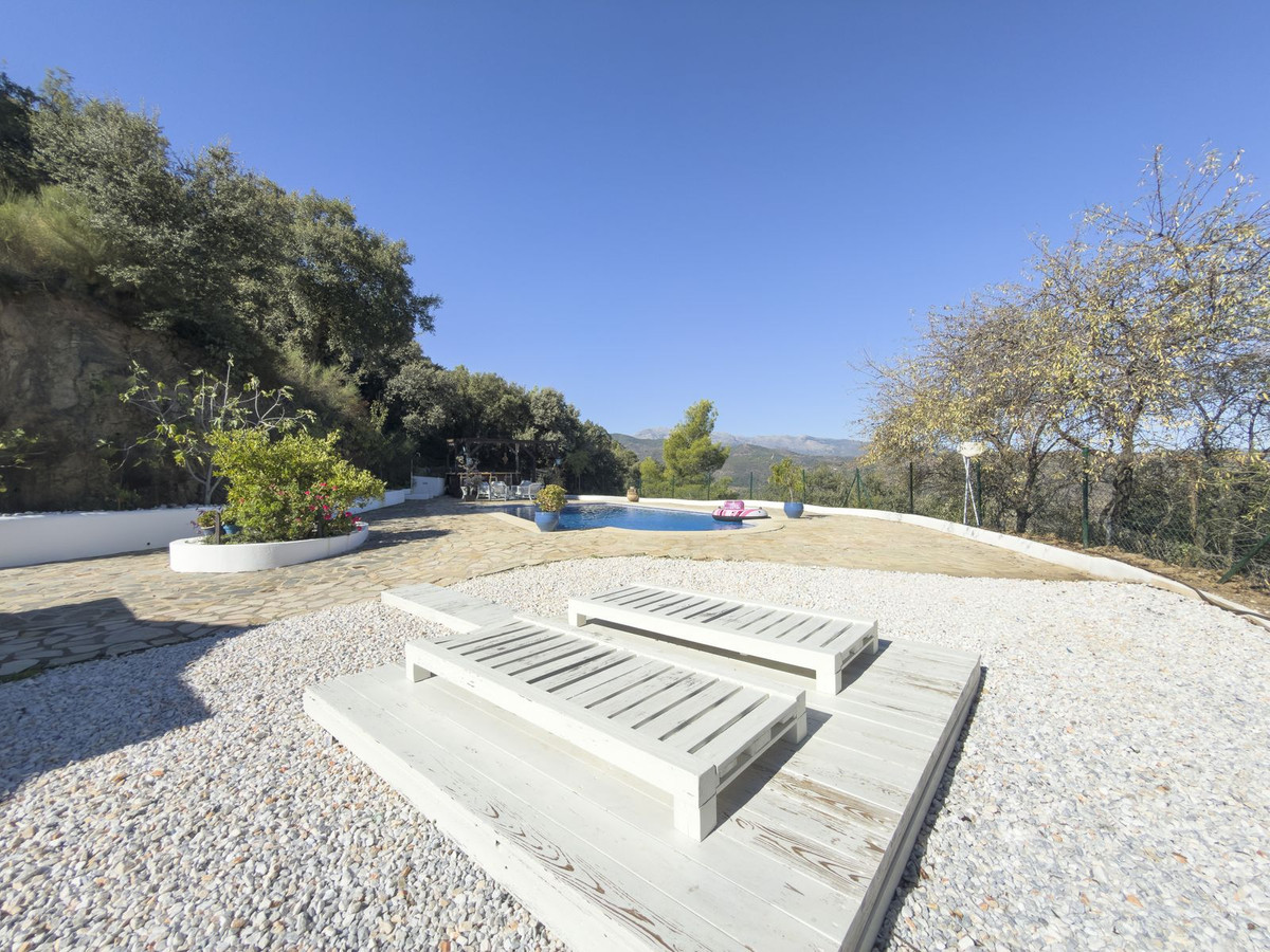 3 Bedroom Villa in Monda - Photo 24