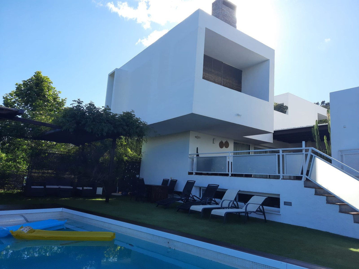 Villa in Cerros del Aguila