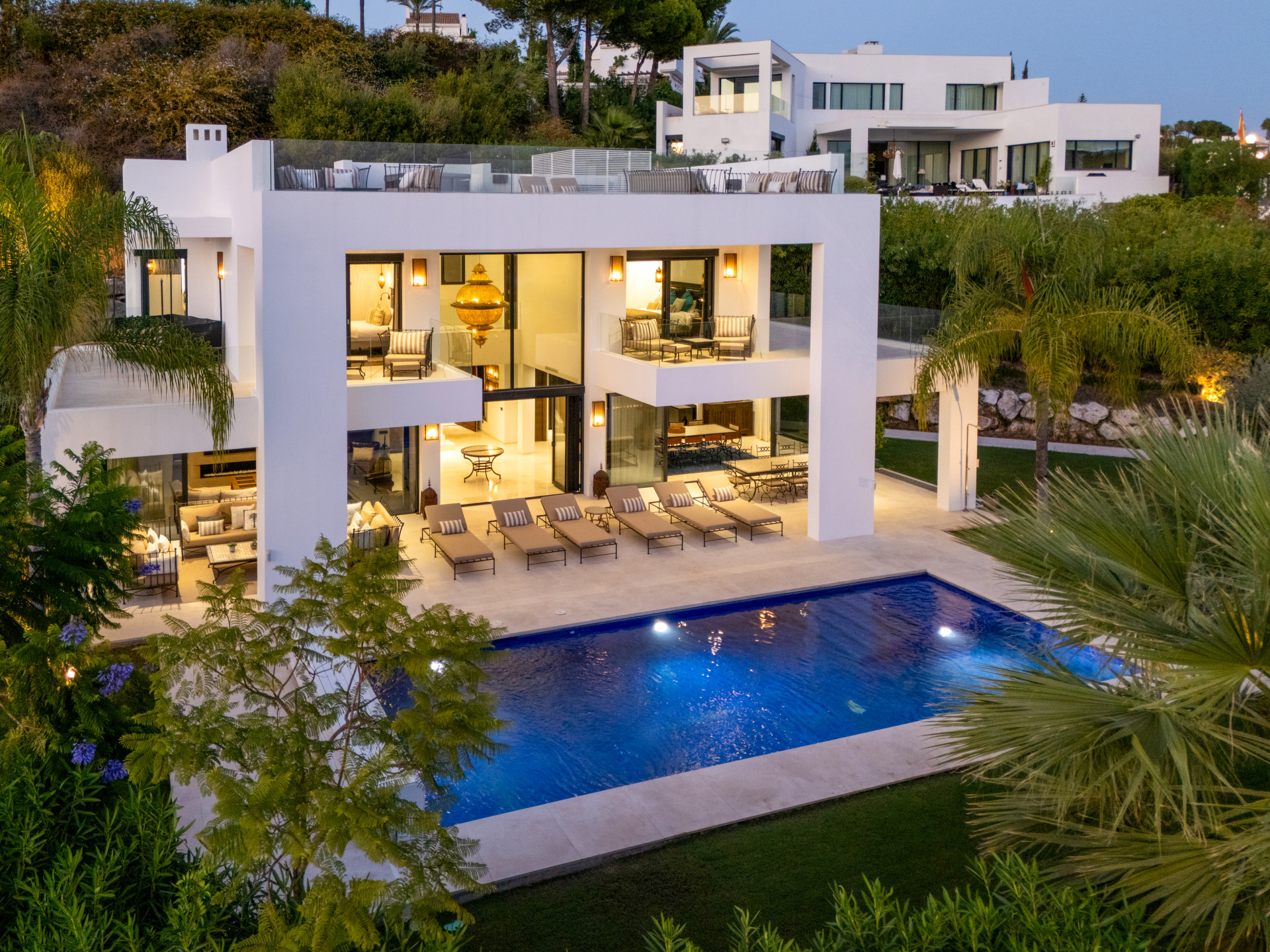 6 Bedroom Villa in Marbella - Photo 16