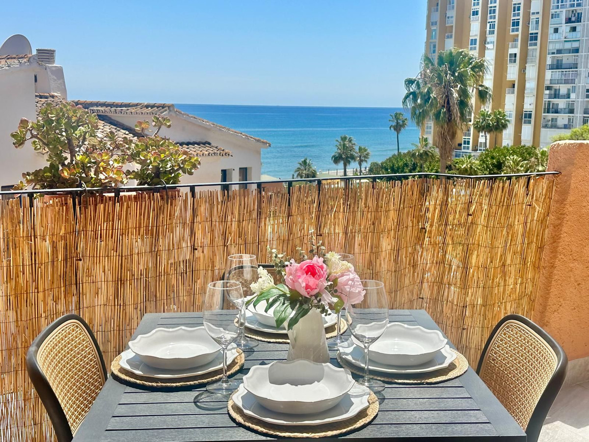 2 Bedroom Apartment in Mijas