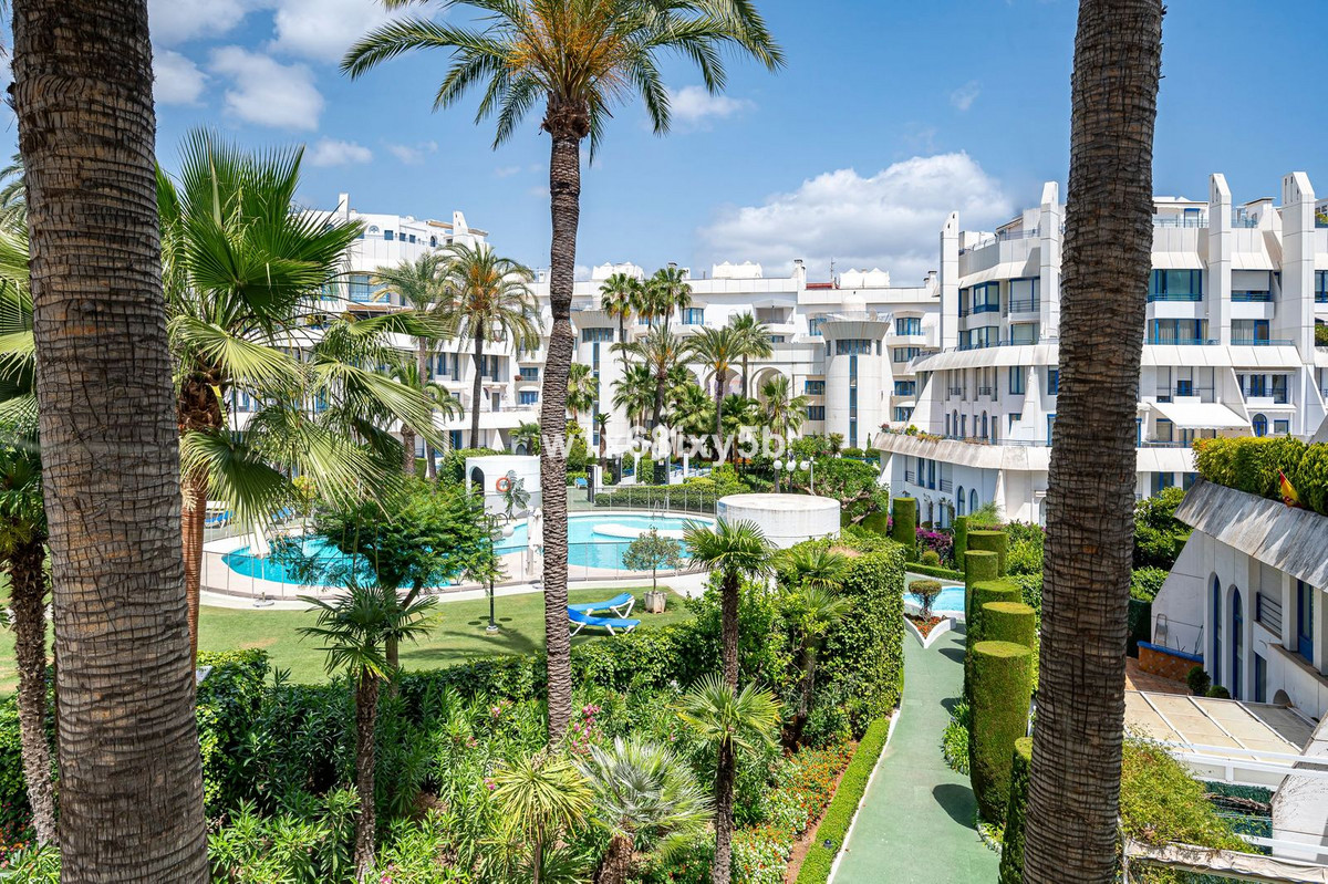 2 Bedroom Apartment in Marbella - Foto 28