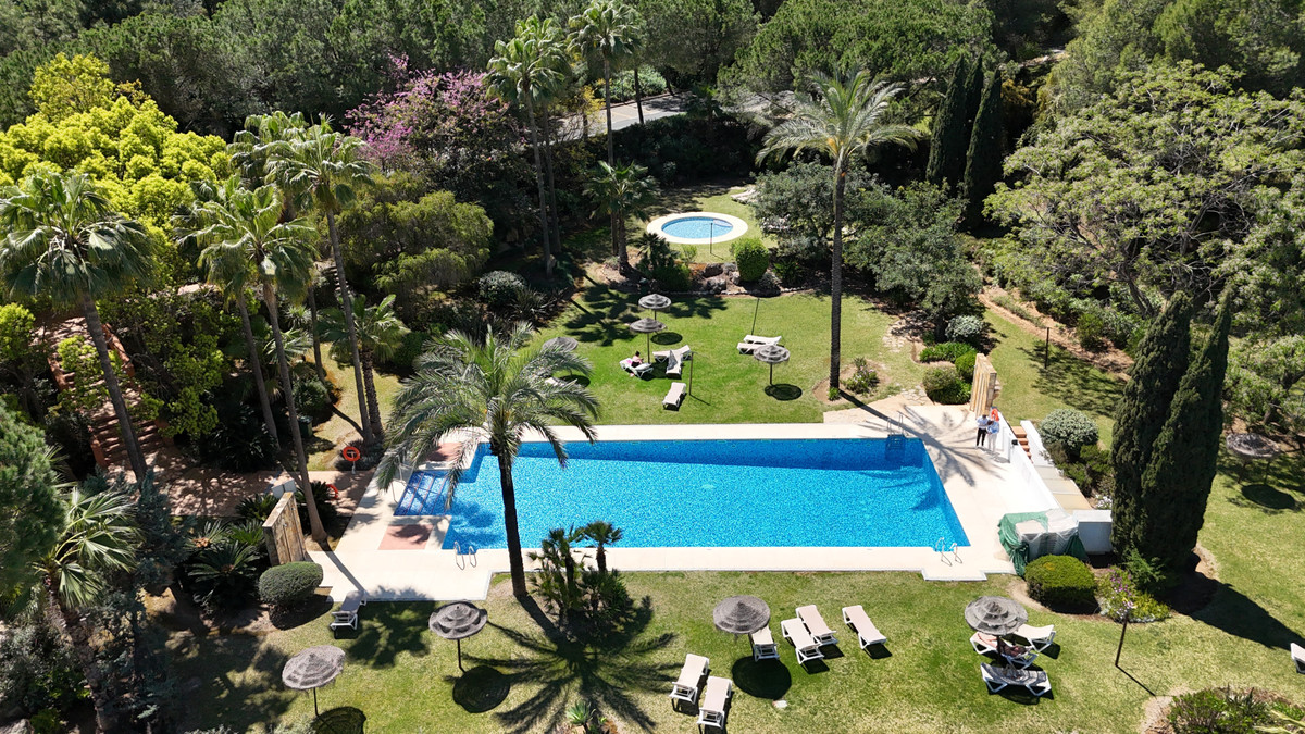 3 Bedroom Apartment in Benahavís - Foto 28