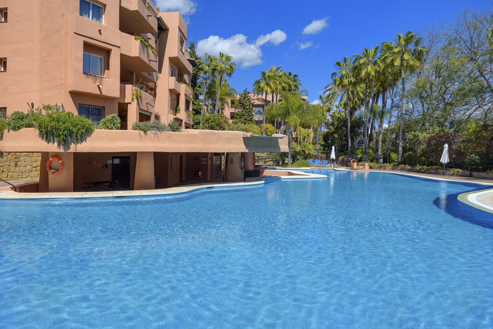4 Bedroom Apartment in Marbella - Foto 25