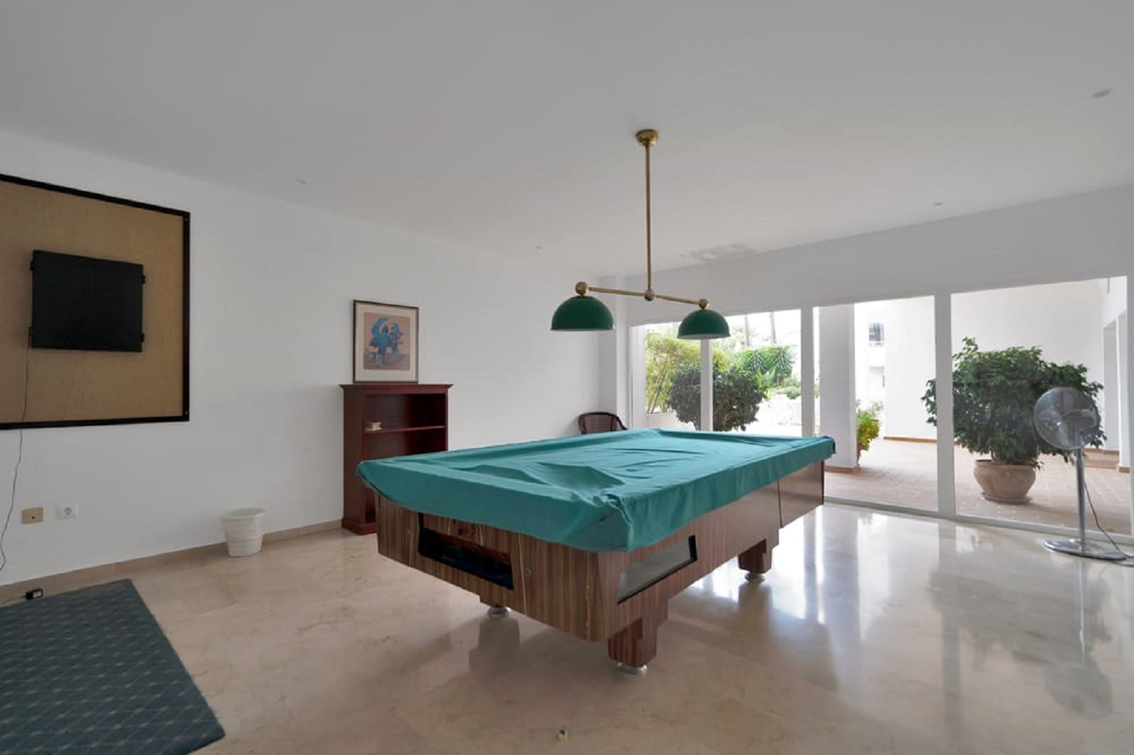 2 Bedroom Apartment in Estepona - Photo 21