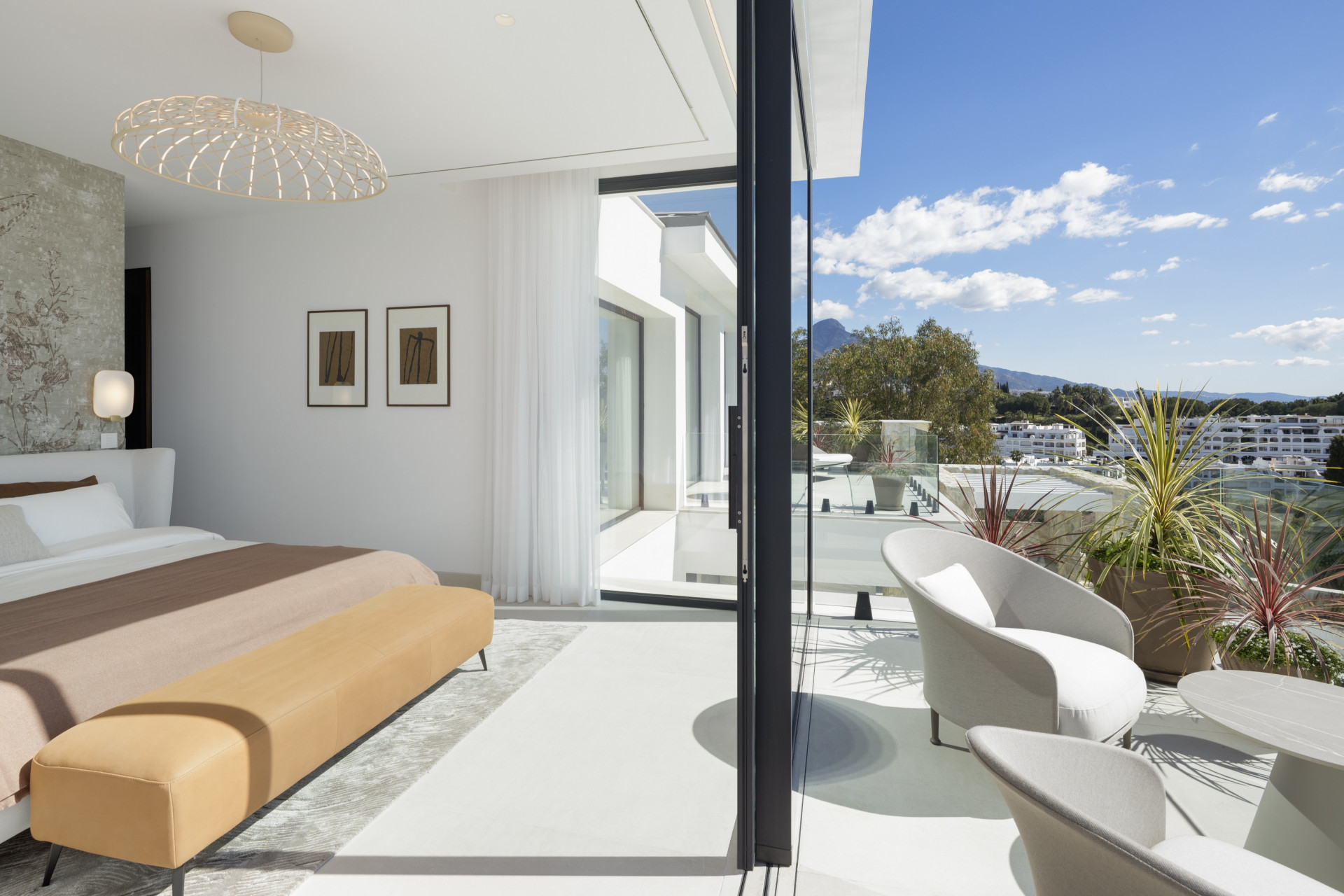 5 Bedroom Villa in Benahavís - Foto 11