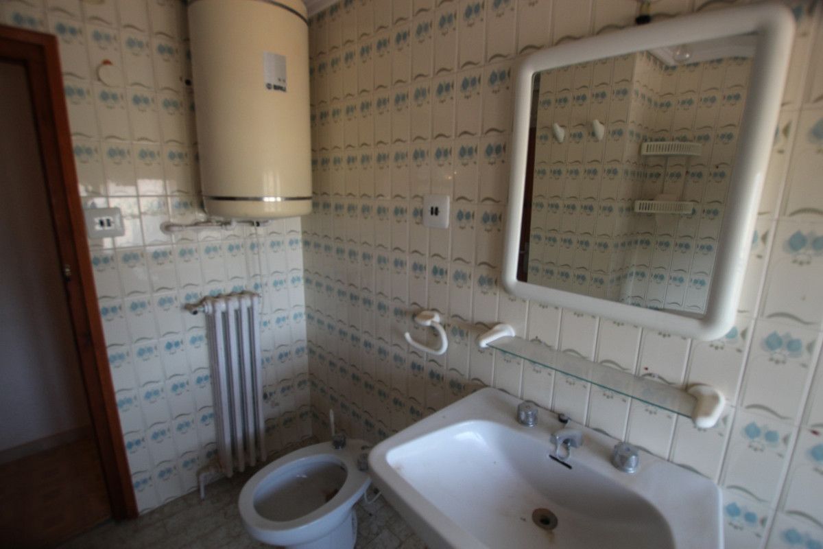 6-bedroom villa in Murcia, Spain – Photo 19