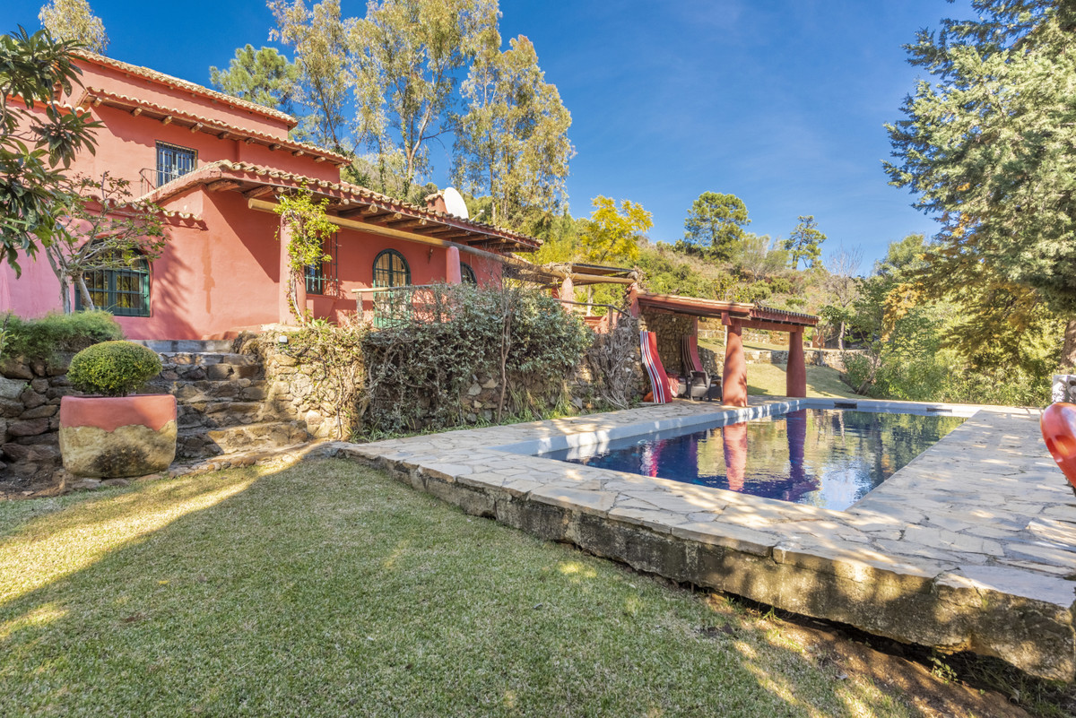 5 Bedroom Country house in Benahavís