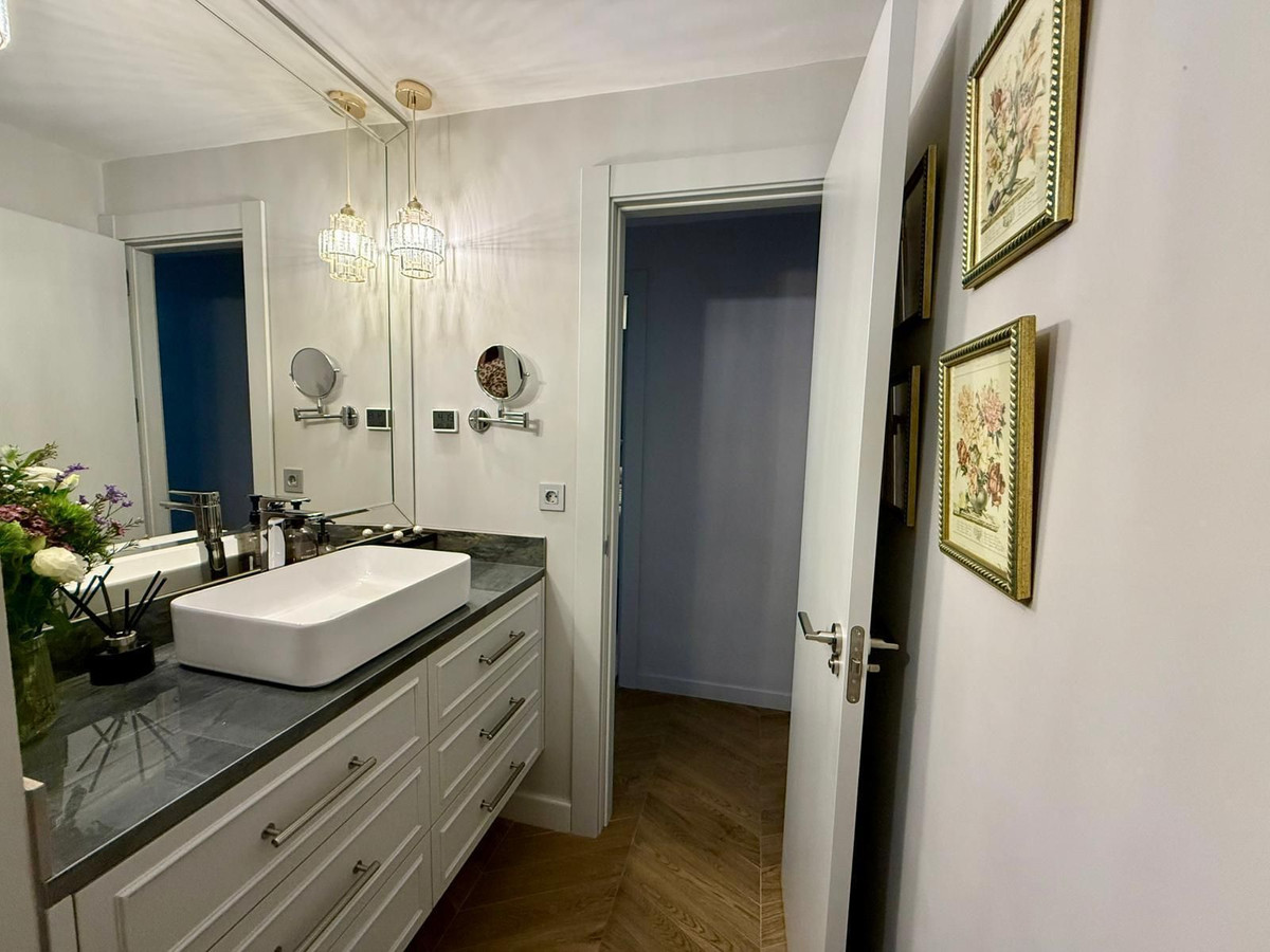 3 Bedroom Apartment in Fuengirola - Foto 20