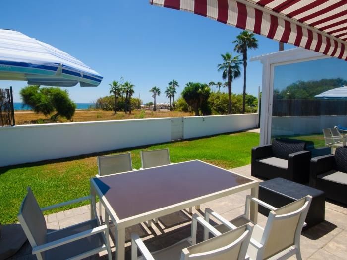 3 Bedroom Villa in Estepona - Foto 37