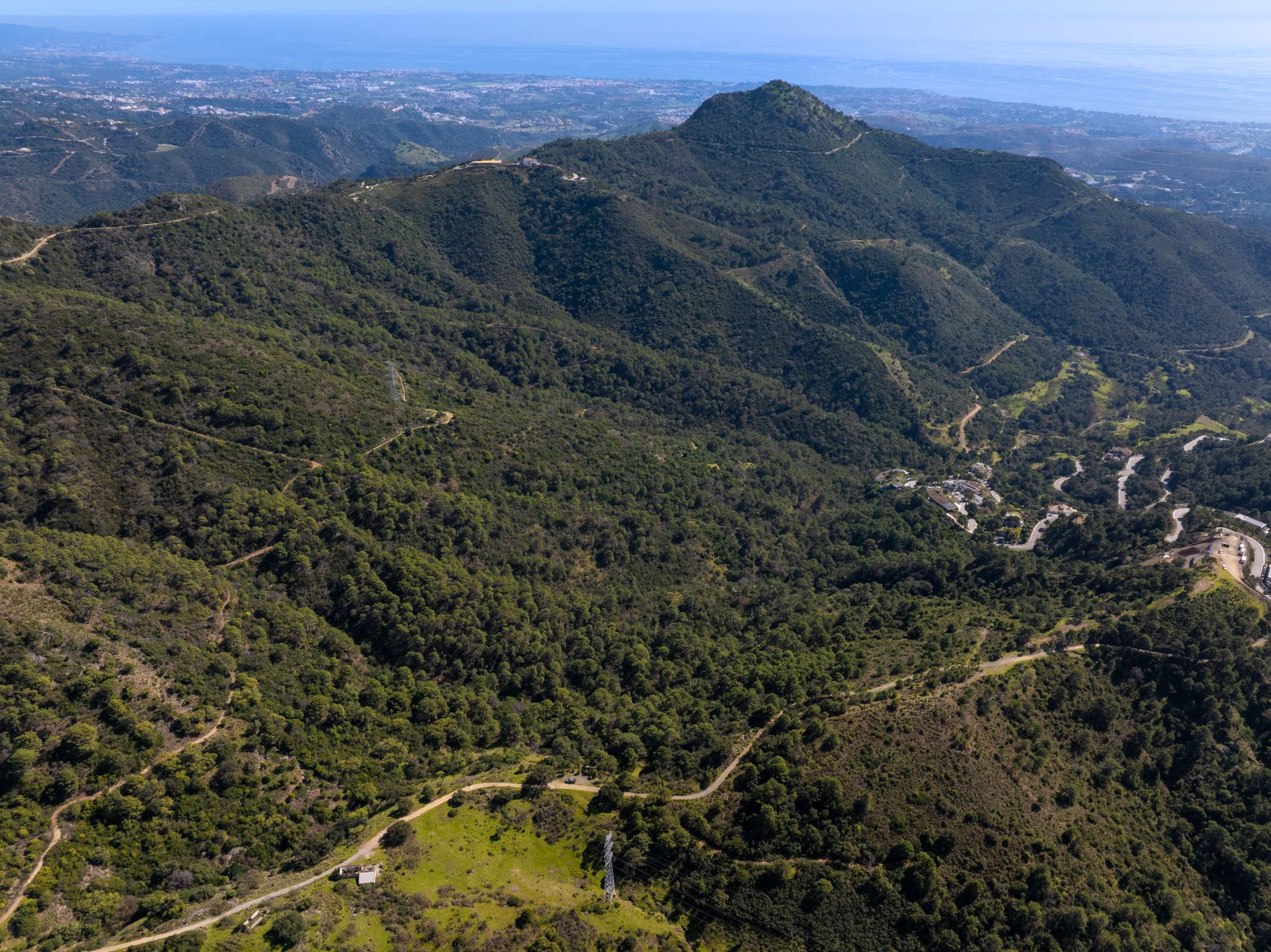 260,000 m² Plot in Benahavís - Photo 10