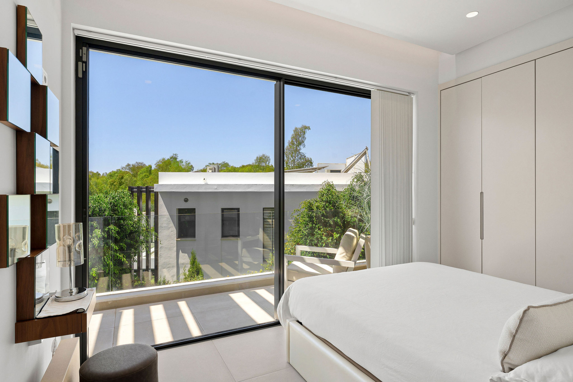 4 Bedroom Villa in Estepona - Photo 25