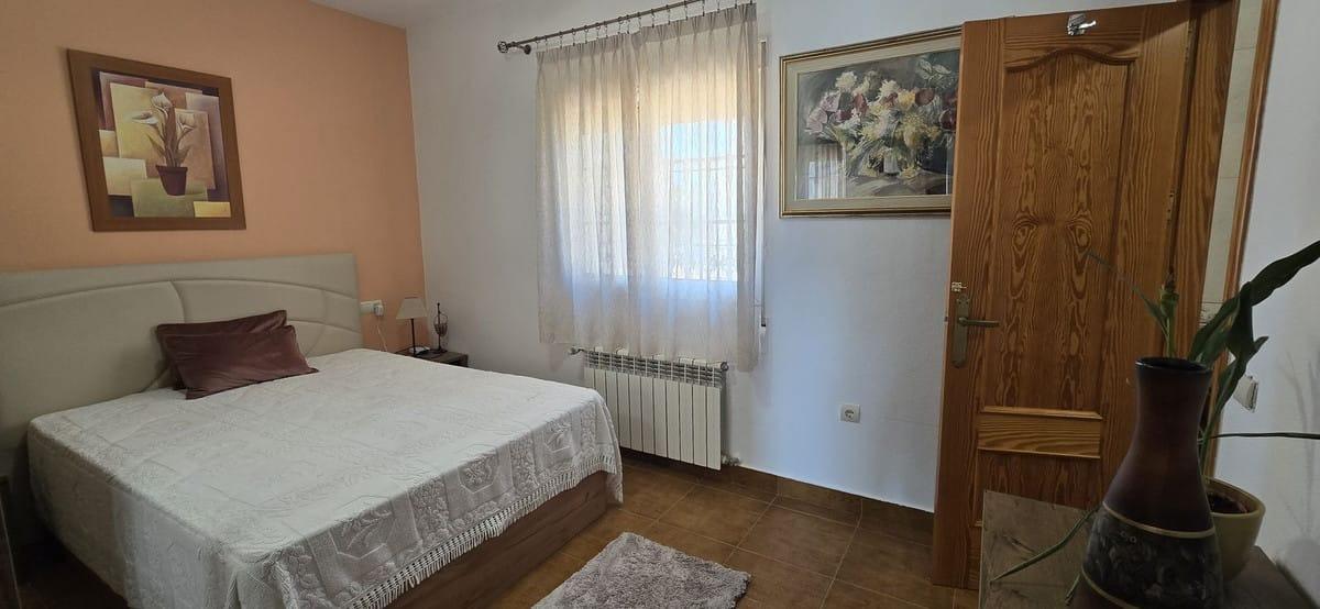 5 Bedroom Villa in Coín - Photo 24