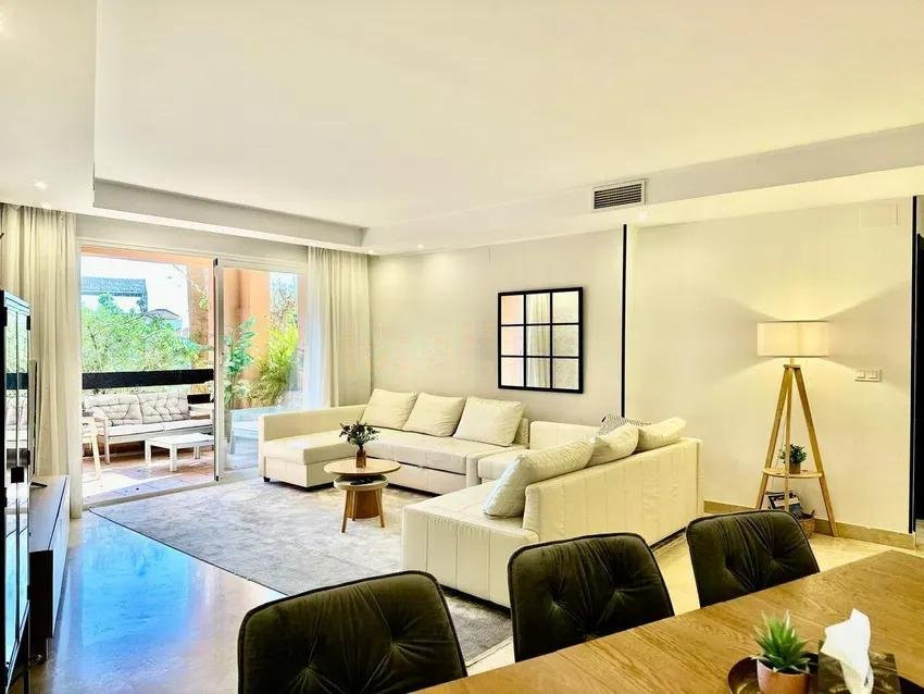 3 Bedroom Apartment in Marbella - Photo 24