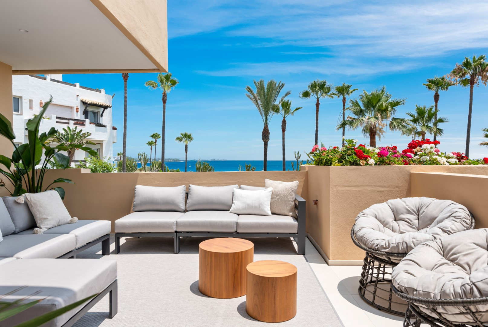 3 Bedroom Apartment in Estepona - Photo 39