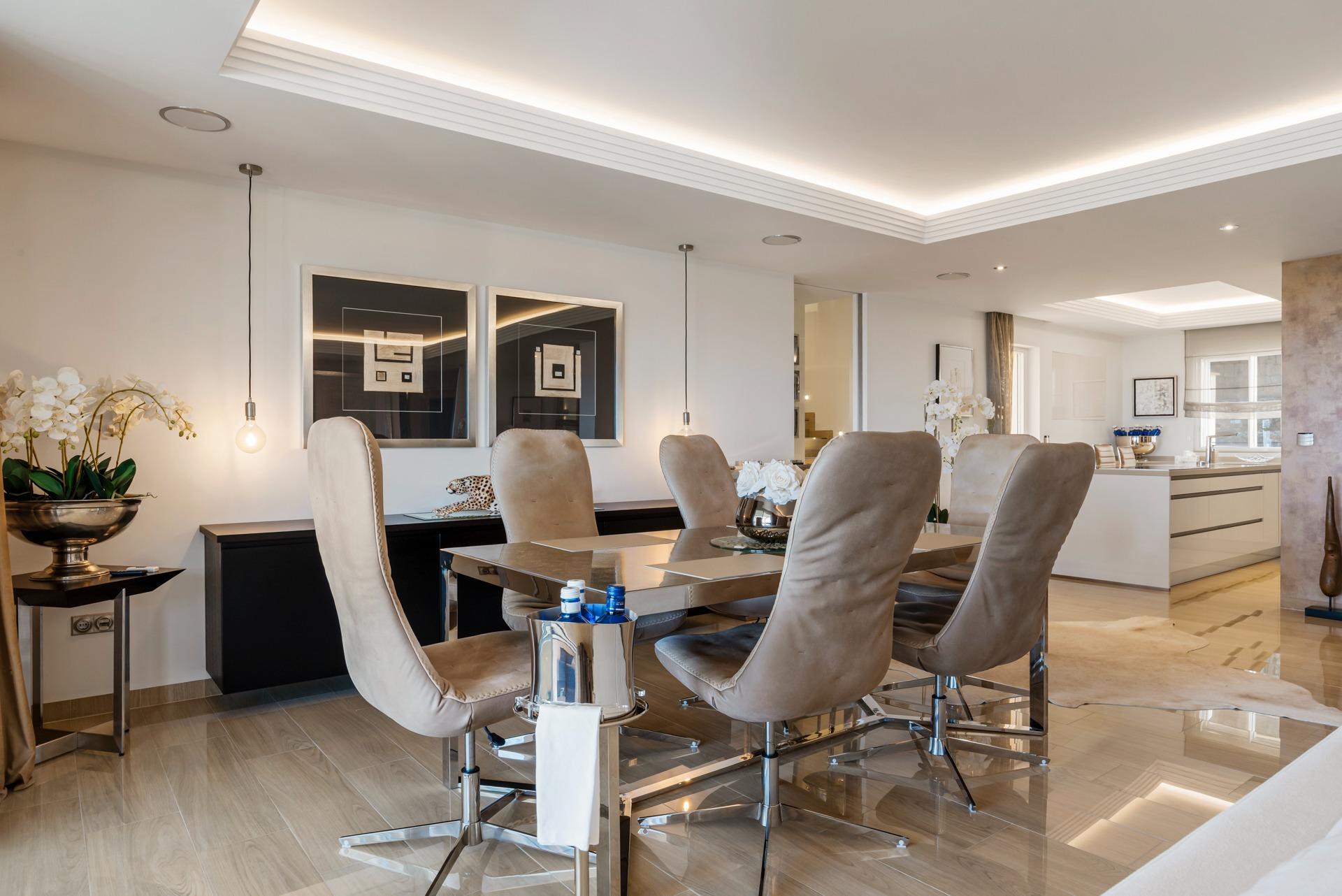 4 Bedroom Penthouse in Benahavís - Photo 12