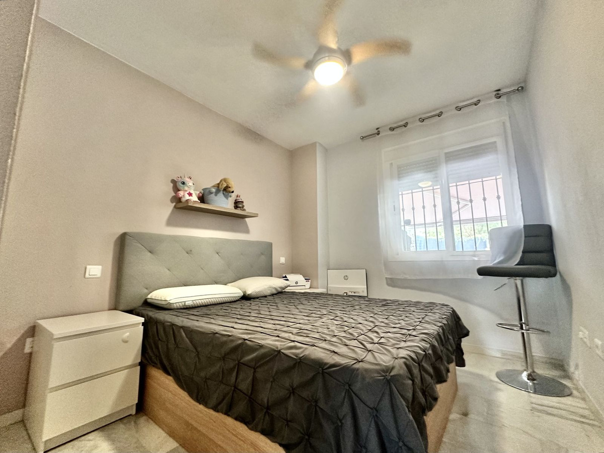 2 Bedroom Apartment in Mijas - Photo 4