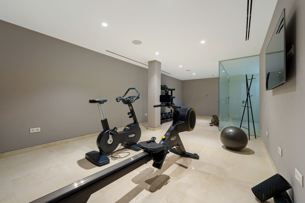 5 Bedroom Villa in Marbella - Foto 44