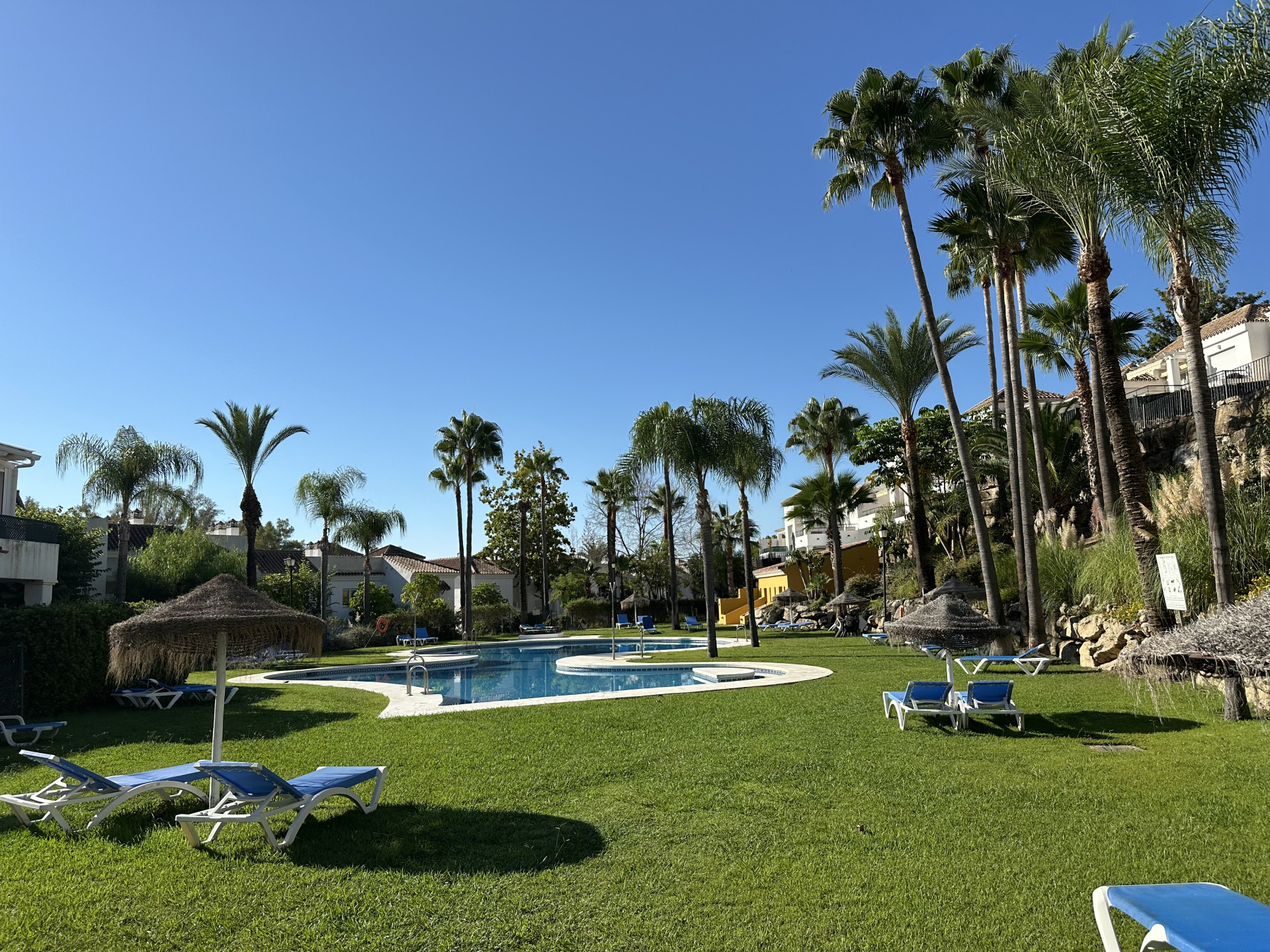2 Bedroom Apartment in Marbella - Photo 13