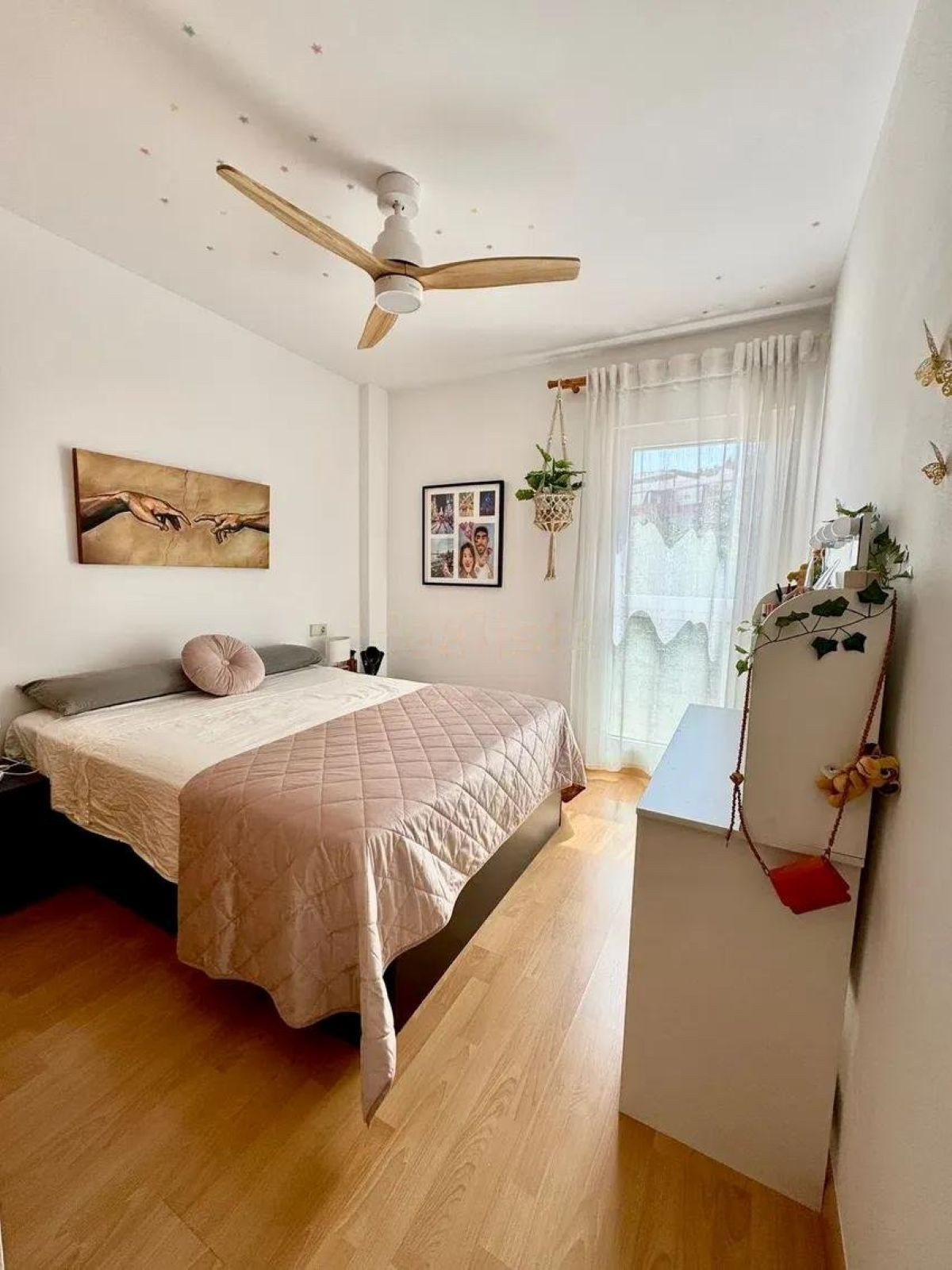 2 Bedroom Apartment in Benalmádena - Photo 8